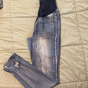 Maternity skinny jeans
